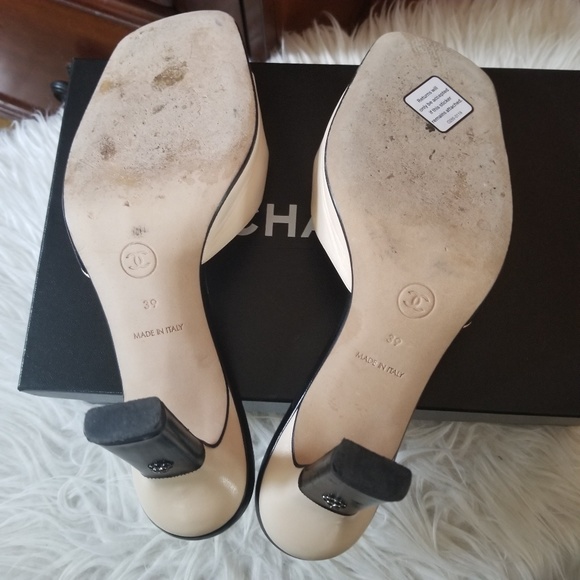 Chanel Leather slide sandals - Picture 6 of 6